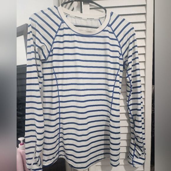 New Balance Blue and White Striped Long Sleeve Shirt Activewear - Picture 1 of 6